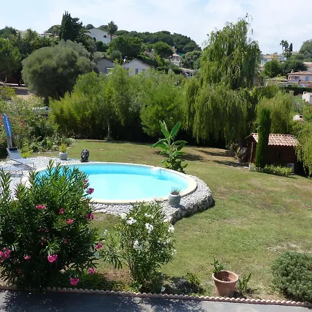 Sleeps 8 Pool Air Con Wifi Villa *